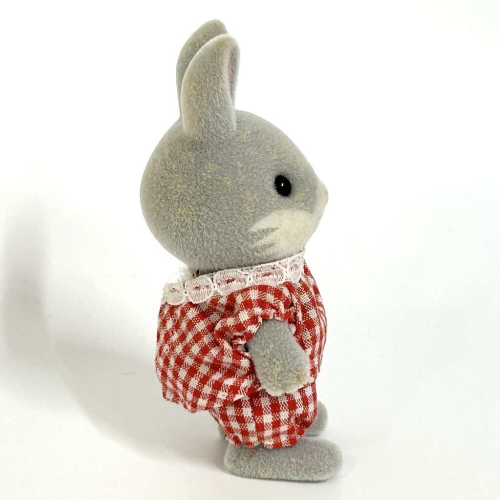 [used] Cottontail Rabbit Girl Sylvanian Families Calico Critters