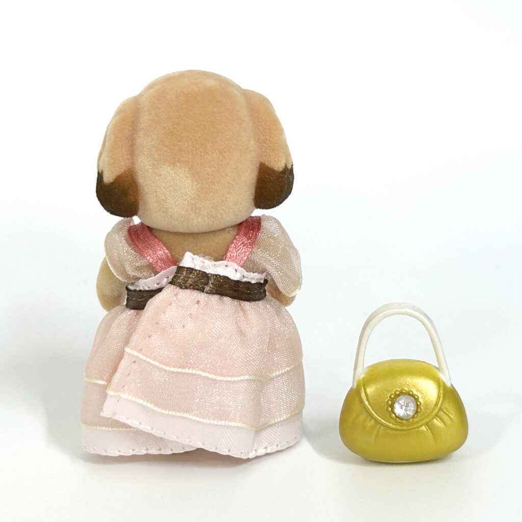 [used] Town Series Toy Poodle Older Sister Sylvanian Families Calico Critters