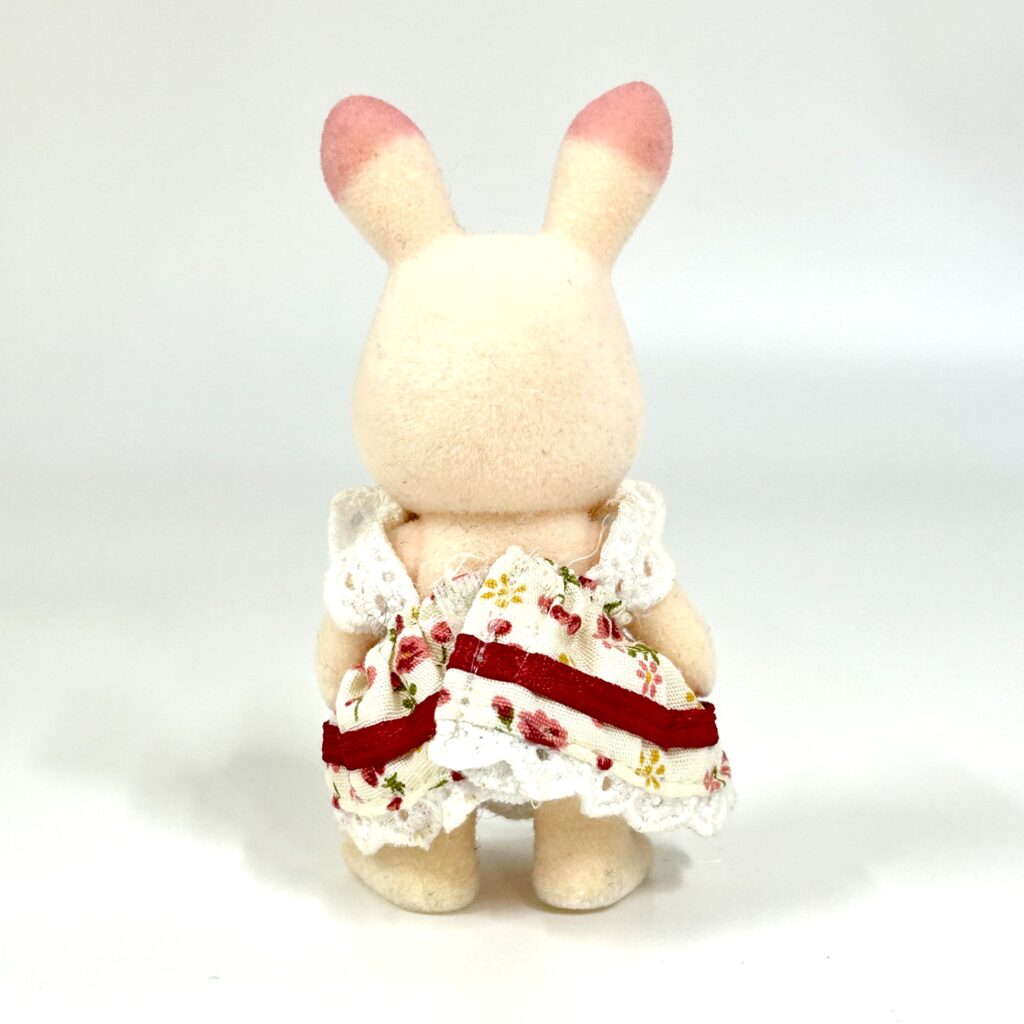 [used] Pink Rabbit Strawberry Rabbit Girl Sylvanian Families Calico Critters