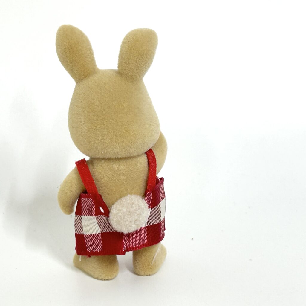 [used] Vintage Ivory Rabbit Boy 1986 U-23 Sylvanian Families Calico Critters