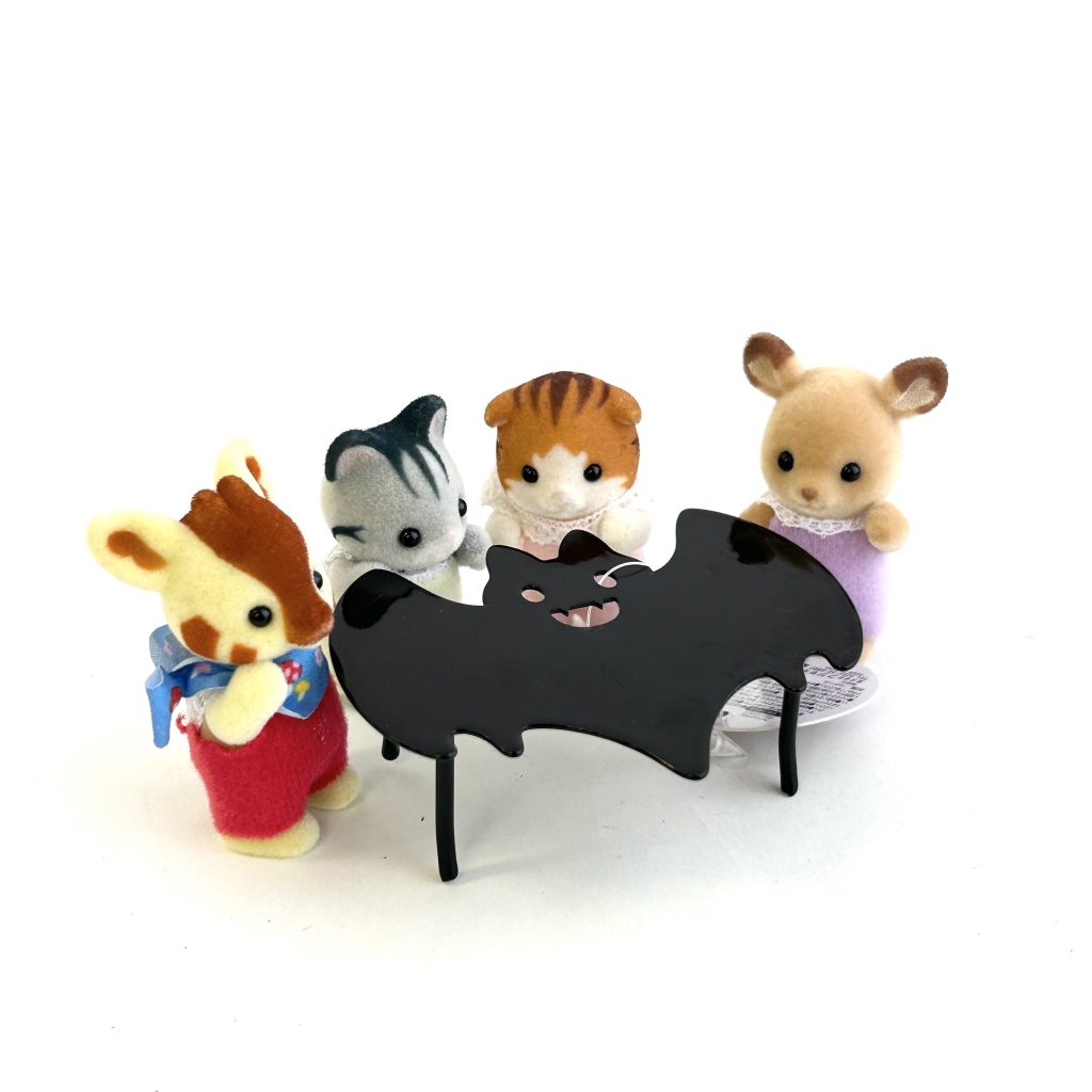 Halloween Bat-shaped Desk Seria