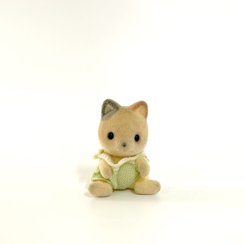 [used] Whiskers Spotted Cat Baby Sylvanian Families Calico Critters