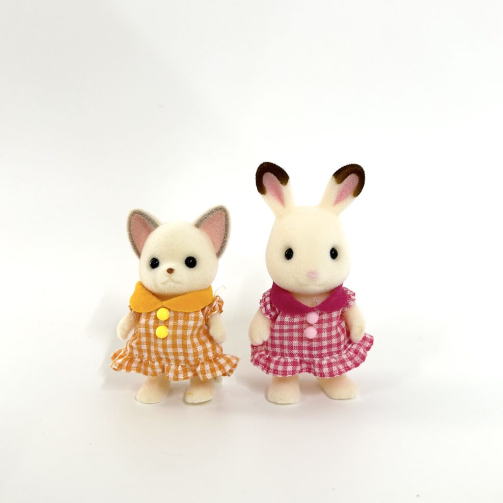 [used] Chocolate Rabbit Chihuahua Girls Sylvanian Families Calico Critters