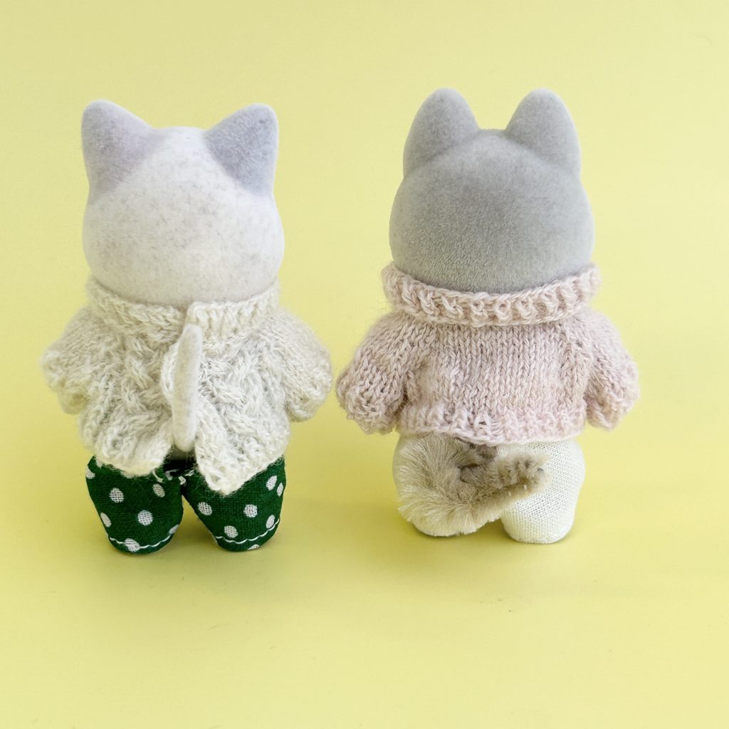 Collier Cardigan Rose et Blanc Fait Main