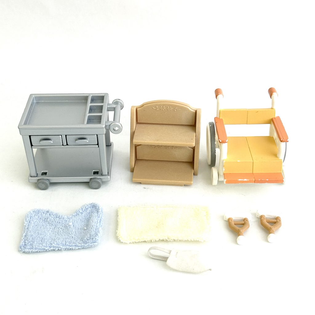 [used] Hospital Accessory Set Sylvanian Families Calico Critters