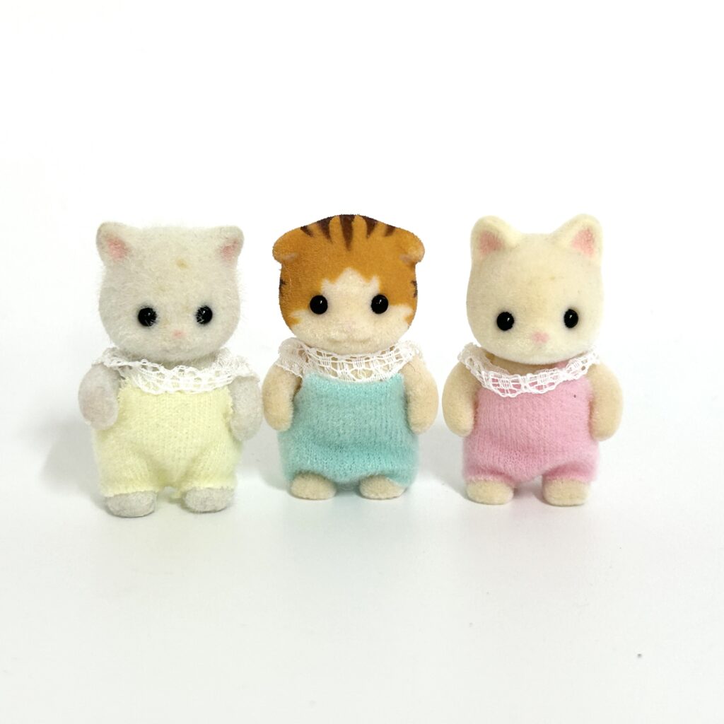 [used] Cat Babies Sylvanian Families Calico Critters