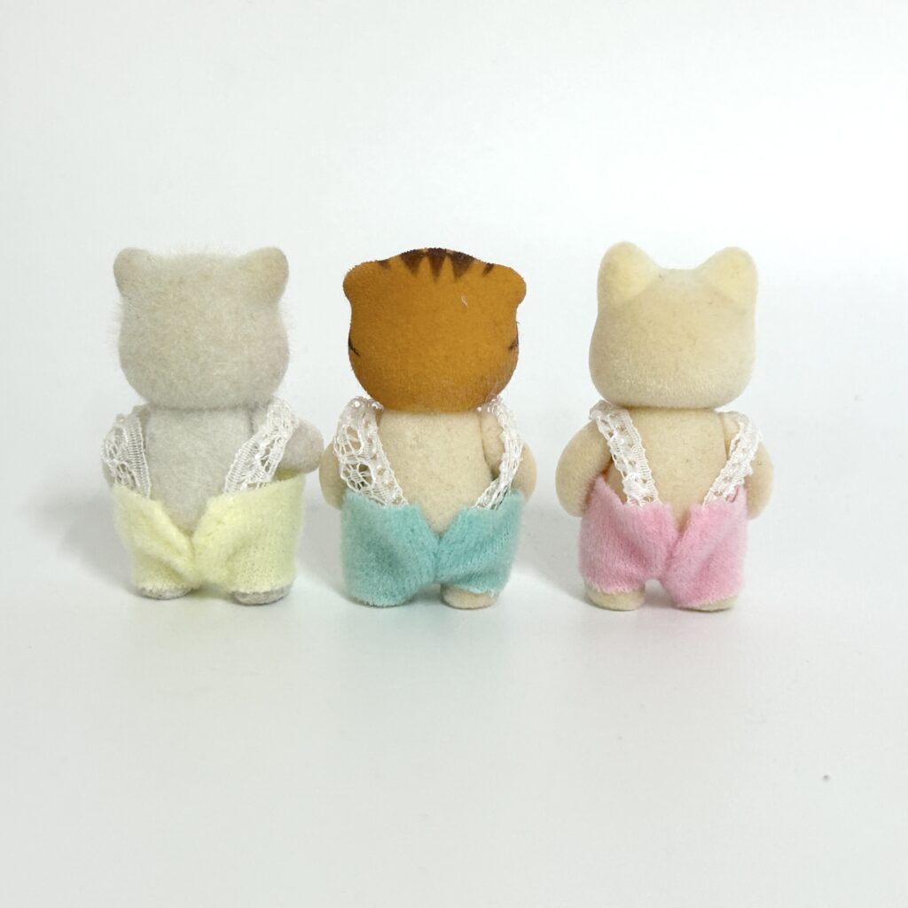 [used] Cat Babies Sylvanian Families Calico Critters