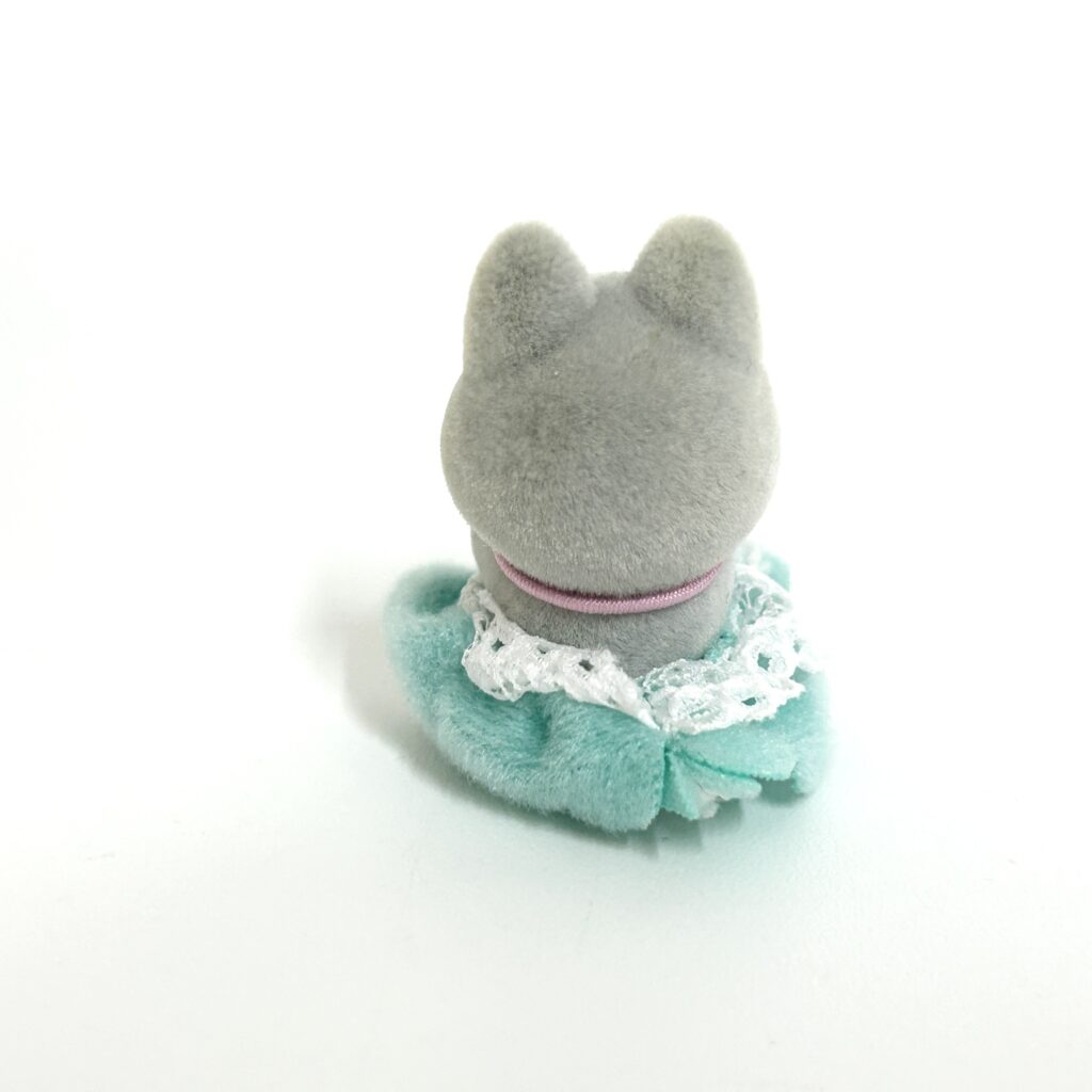 [used] Baby Sea Friends Series Baby Husky With Fish Cane 2023 Sylvanian Families Calico Critters