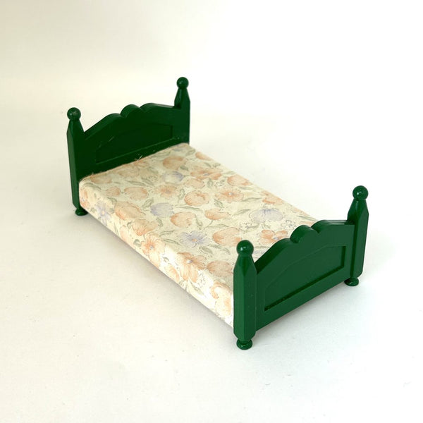 [Used] GREEN BED SET Epoch Japan Sylvanian Families