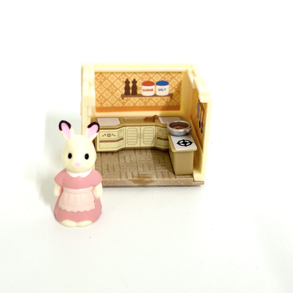 Capsule Toy Large Room in the Forest Baby Room And Kitchen 2026 Sylvanian Families Calico Critters