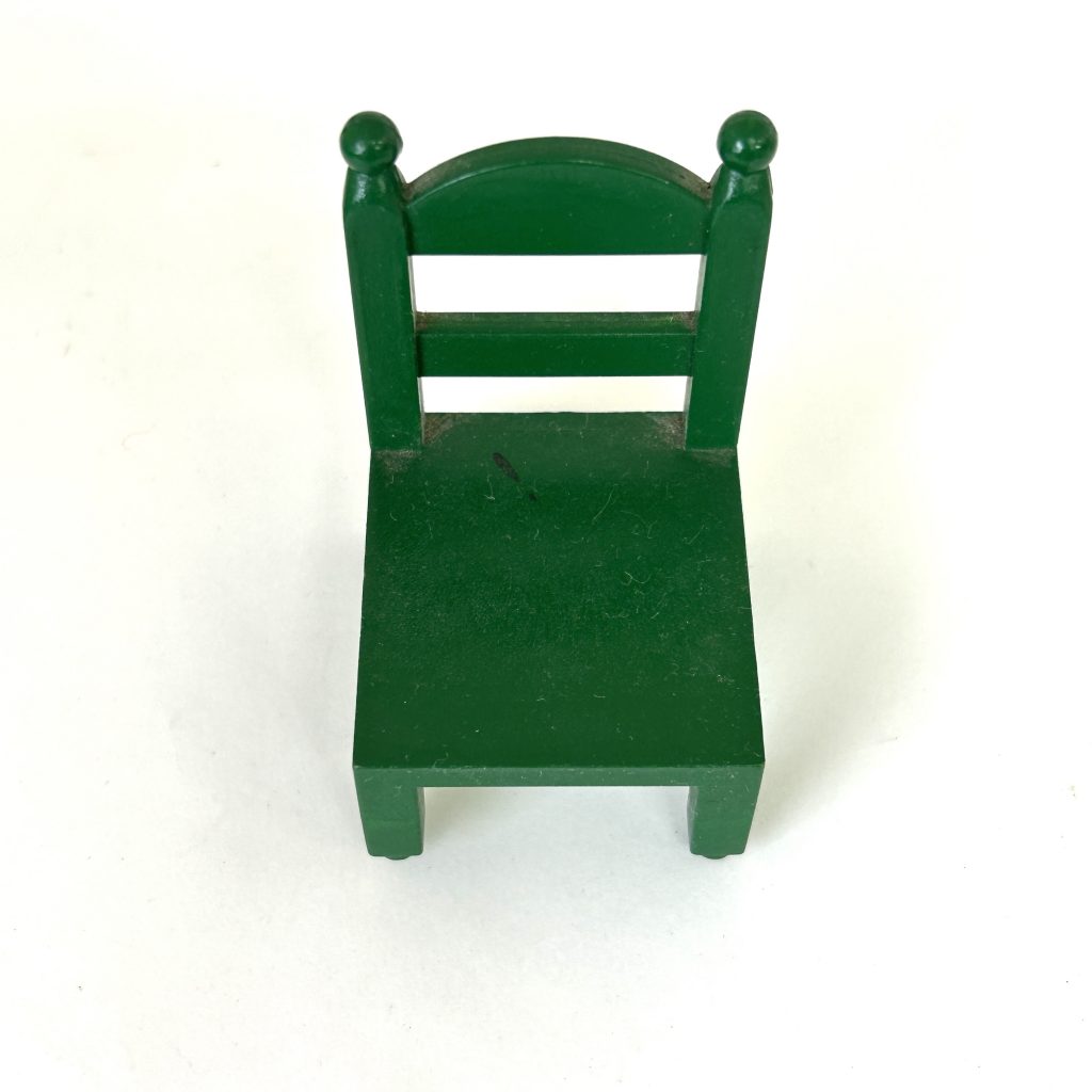 [Used] GREEN FAMILY TABLE & CHAIRS KA-27 Vintage Sylvanian Families