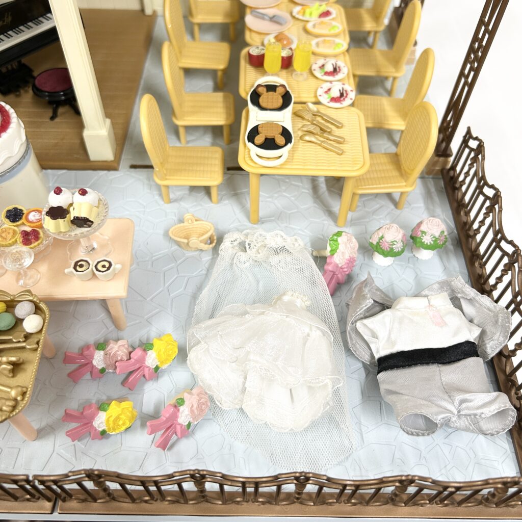 [used] Courtyard Restaurant Gift Set Sylvanian Families Calico Critters