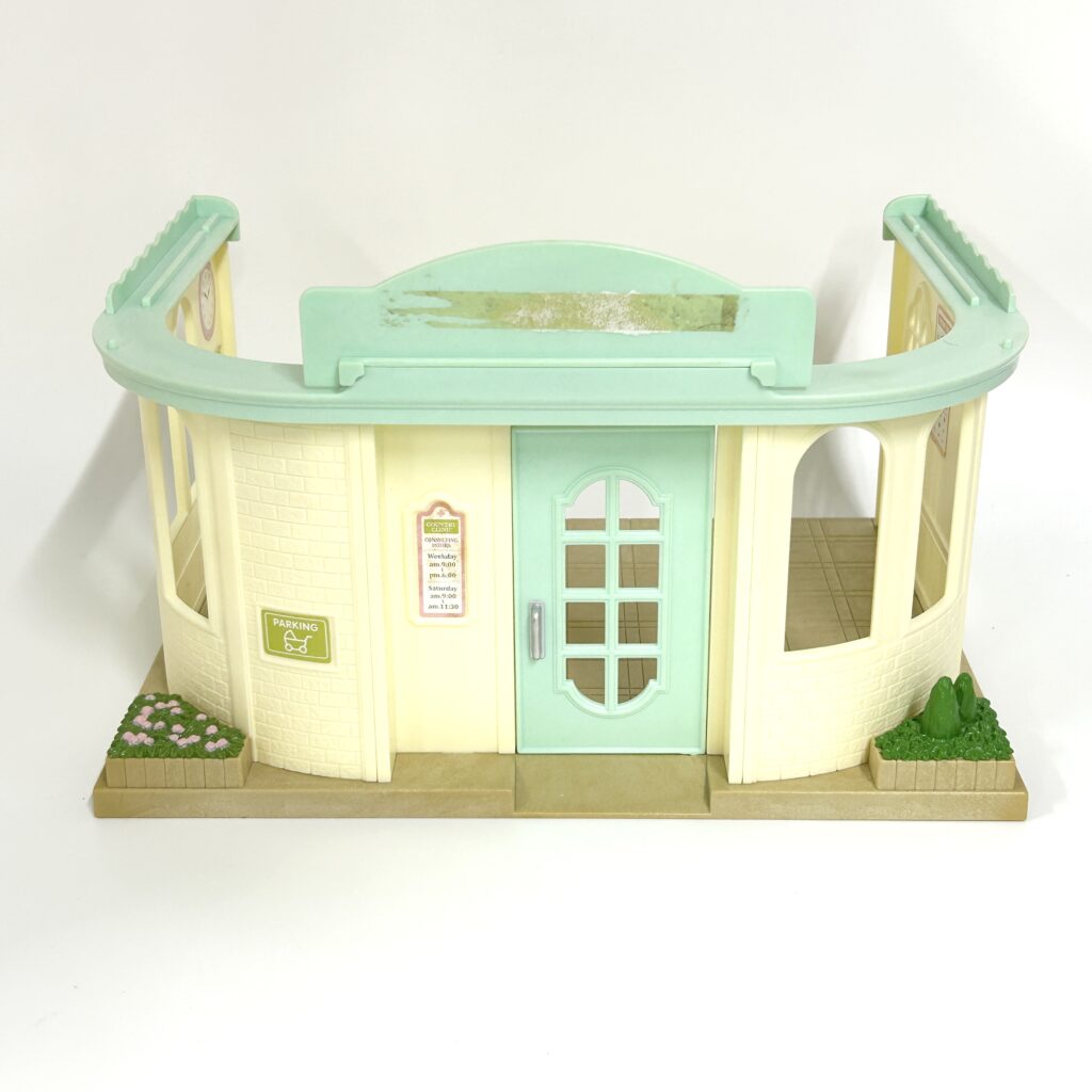 [used] Country Clinic 2013 H-12 Sylvanian Families Calico Critters