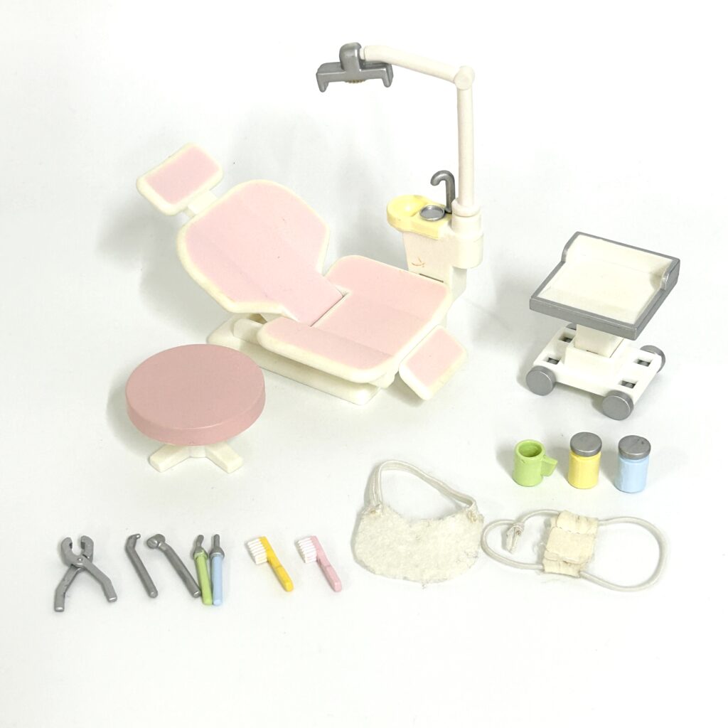 [used] Dentist Set 2013 H-14 Sylvanian Families Calico Critters
