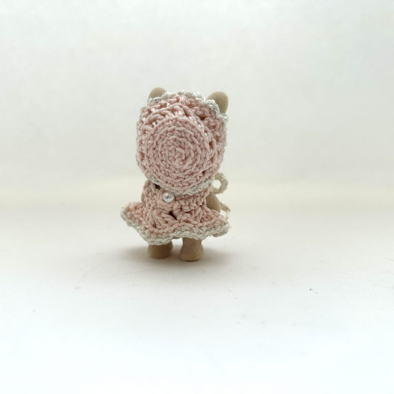 MILK RABBIT BABY IN HANDMADE PINK KNITWEAR Japan Epoch Sylvanian Families