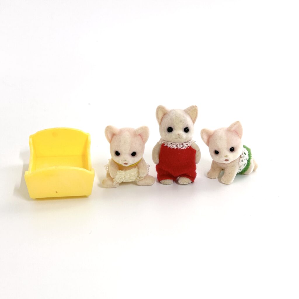 [used] Chihuahua Babies Sylvanian Families Calico Critters