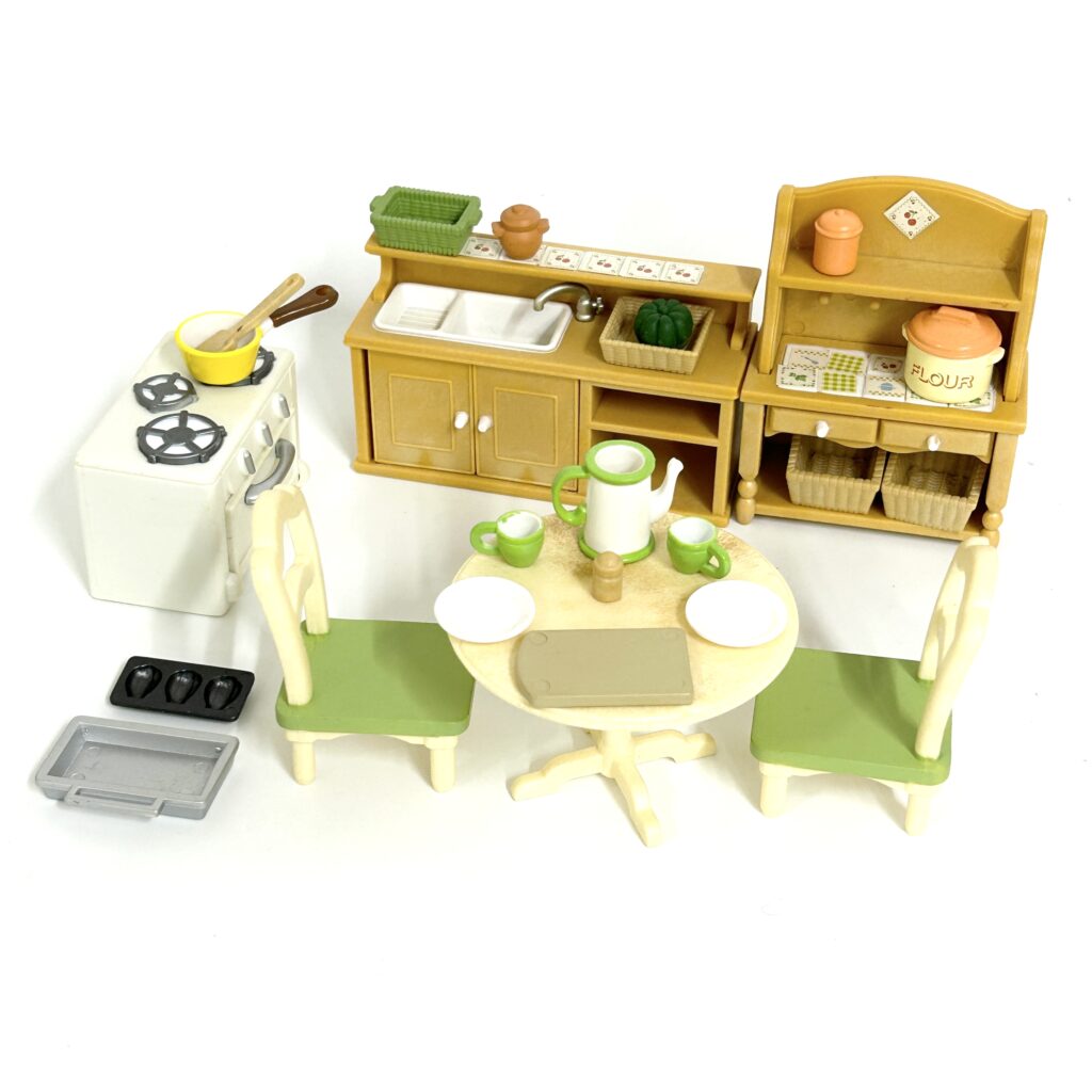[used] Dining Room Set SE-150 Sylvanian Families Calico Critters
