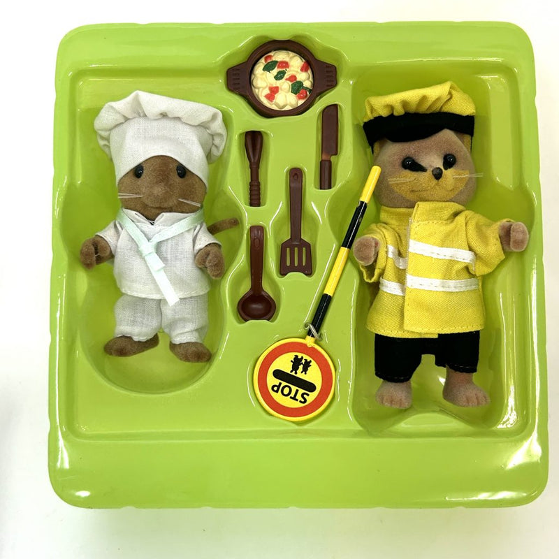 [Used] DINNER LADY & LOLIPOP MAN Flair Epoch Japan Sylvanian Families