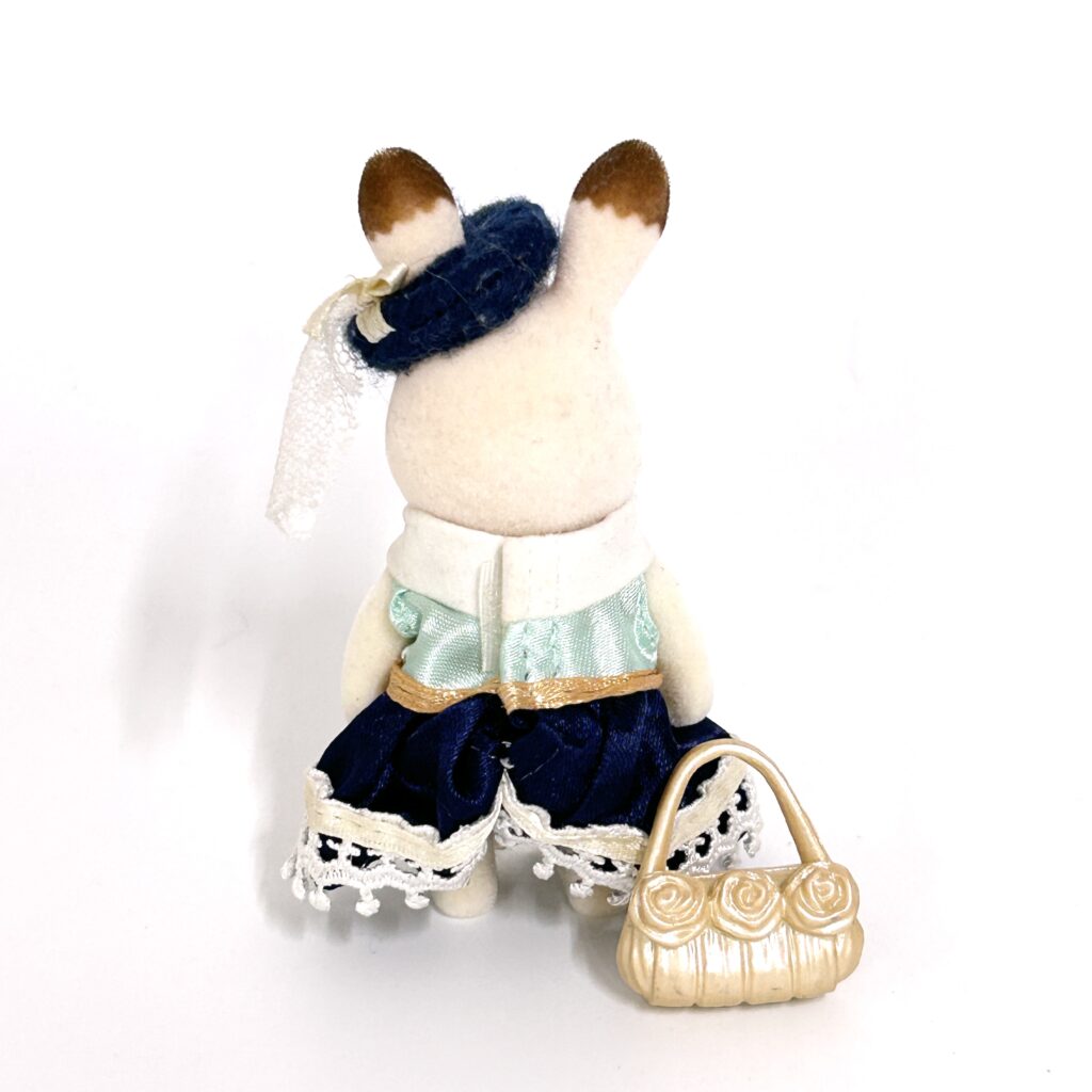 [used] Town Series Town Girl Series Chocolate Rabbit 6002 Sylvanian Families Calico Critters