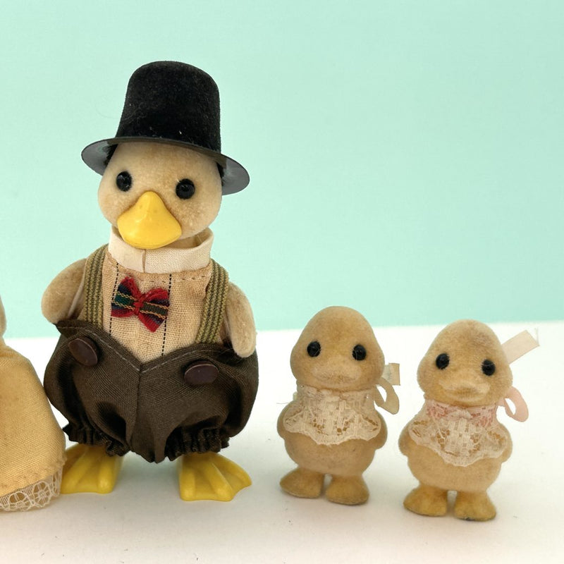 [Used] DUCK FAMILY Epoch Japan Sylvanian Families