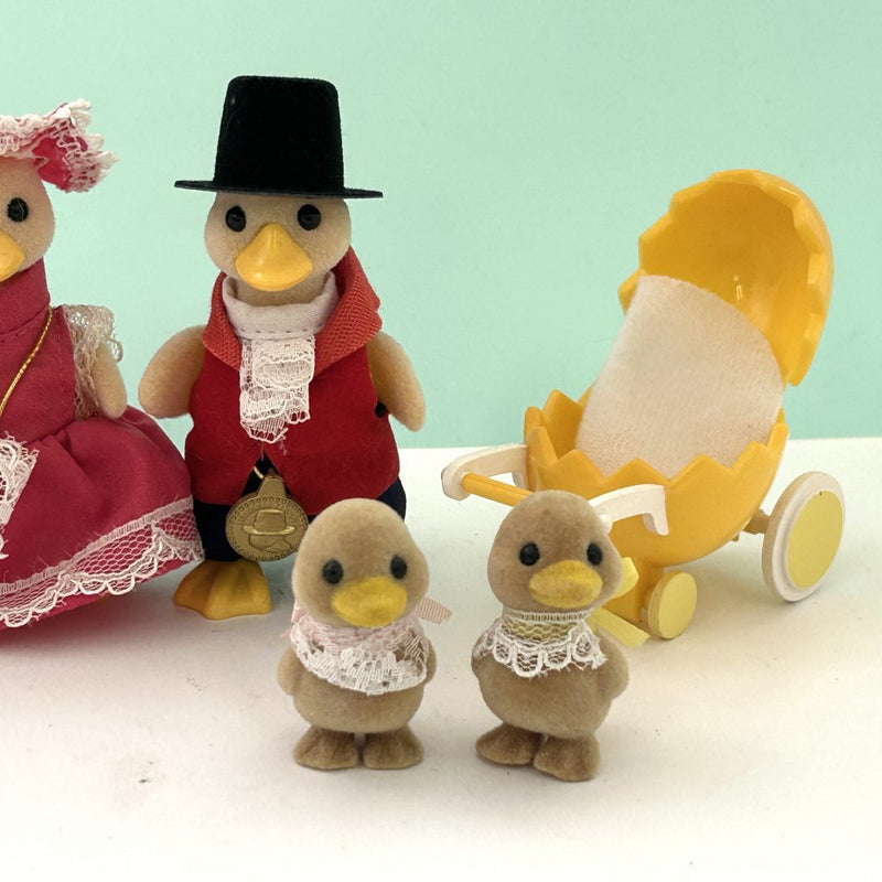 [Used] WADDLINGTON DUCK FAMILY Epoch Japan Sylvanian Families