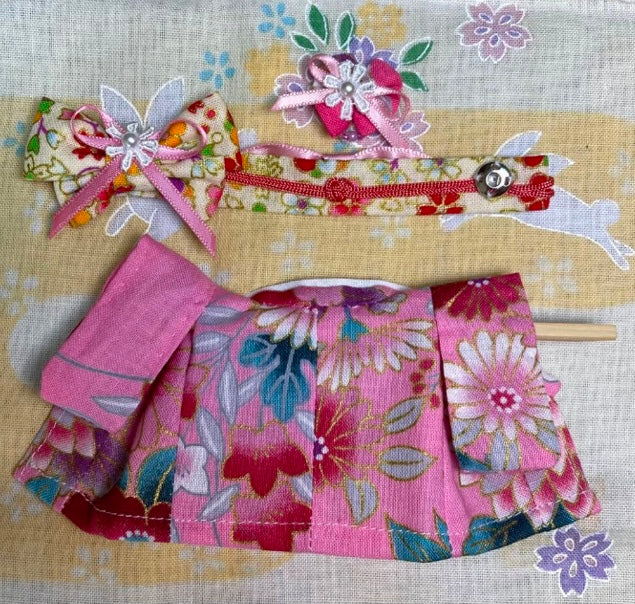 HANDMADE PINK FLOWER KIMONO FOR MOTHER Japan Does not apply