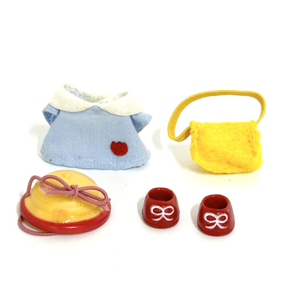 [used] Kindergarten Uniform Set Sylvanian Families Calico Critters