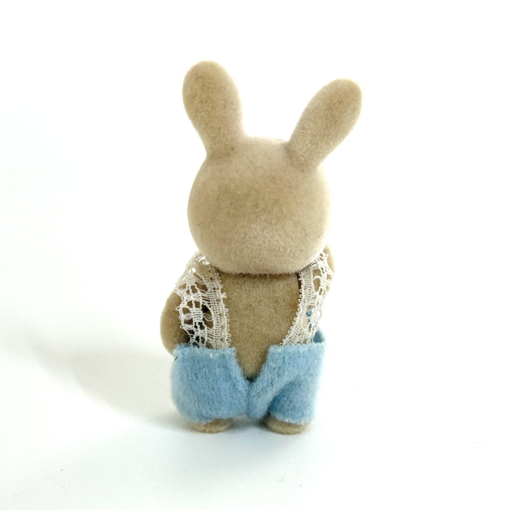 [used] Baby Milk Rabbit Sylvanian Families Calico Critters