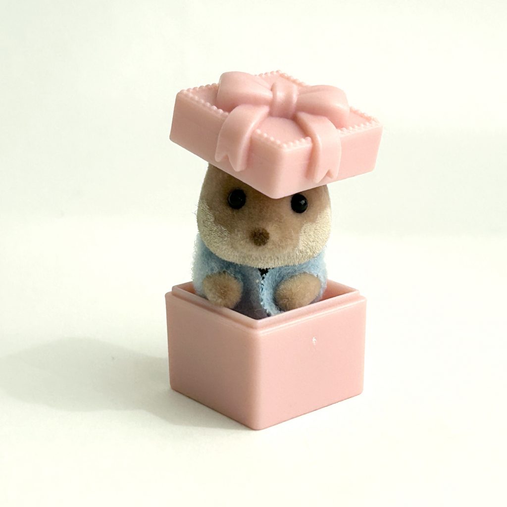 [used] Baby Party Series Secret Baby Otter Sylvanian Families Calico Critters