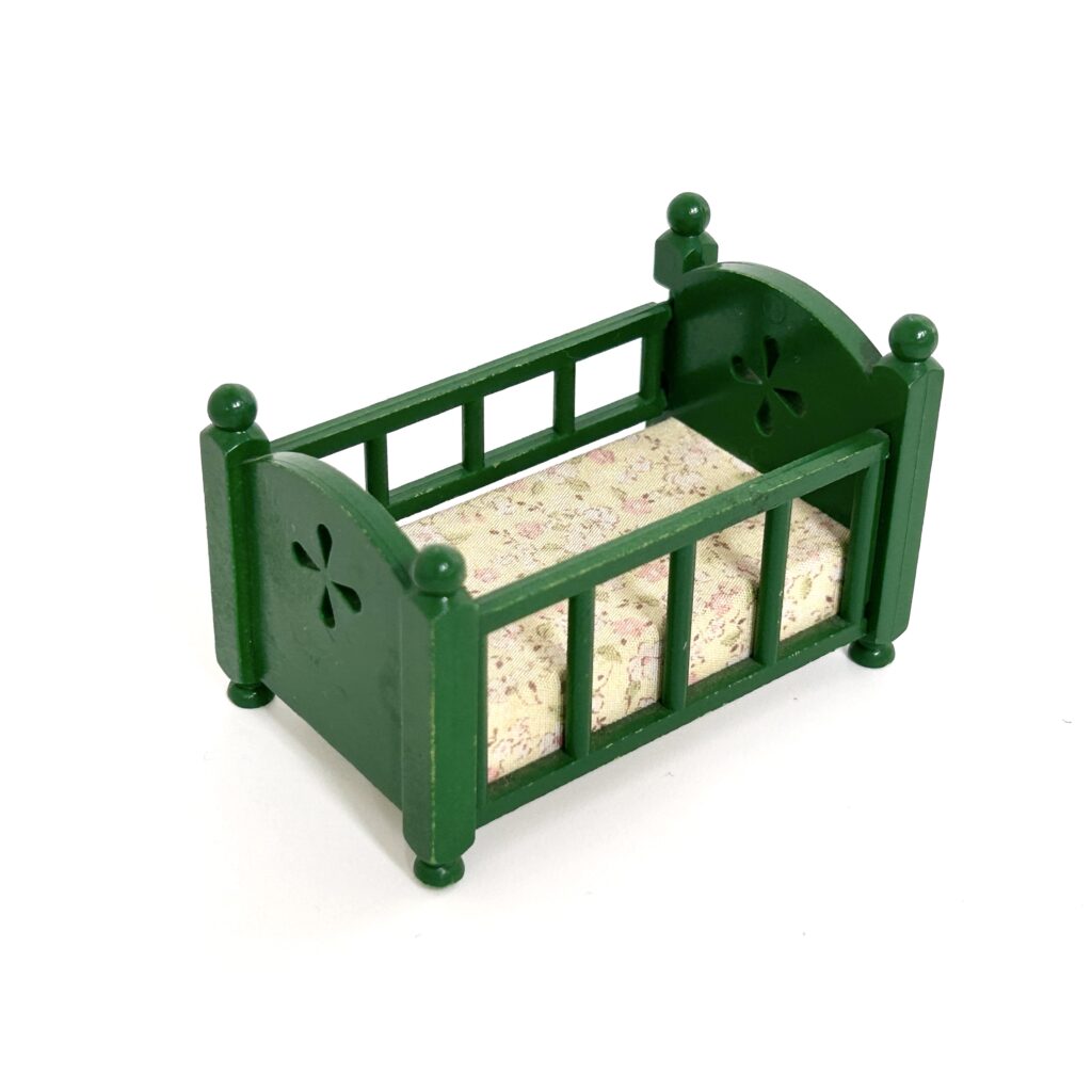 [used] Vintage Green Baby Bed 1985 KA-26 Sylvanian Families Calico Critters