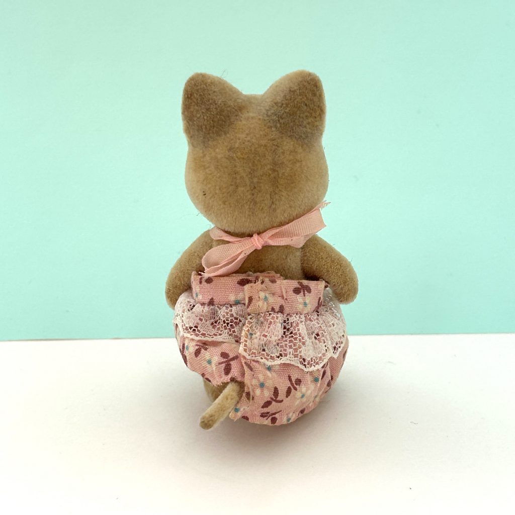 [Used] IVORY CAT GIRL Japan Sylvanian Families