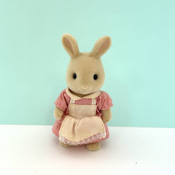 [Used] MILK RABBIT MOTHER WAITRESS Japan Sylvanian Families