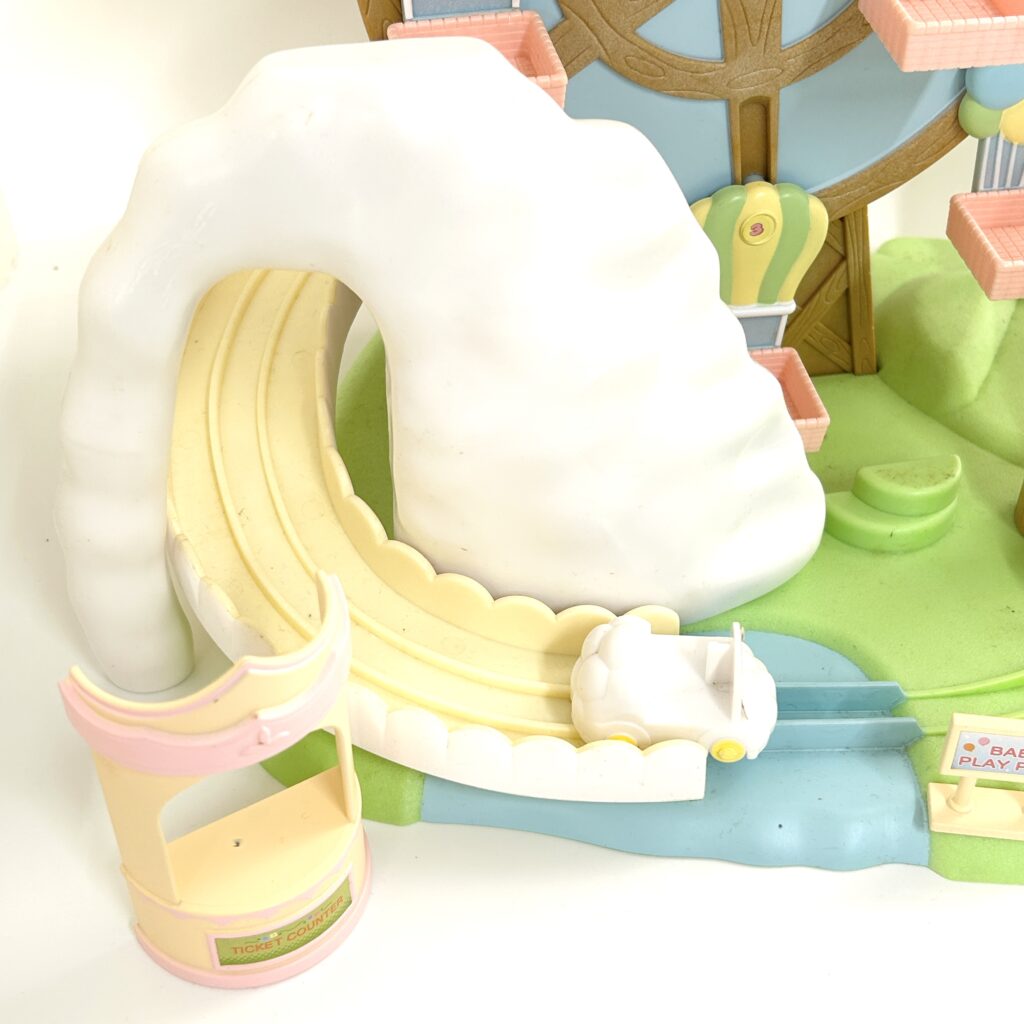 [used] Baby Amusement Park Gift Set 2009 09-YUT Sylvanian Families Calico Critters