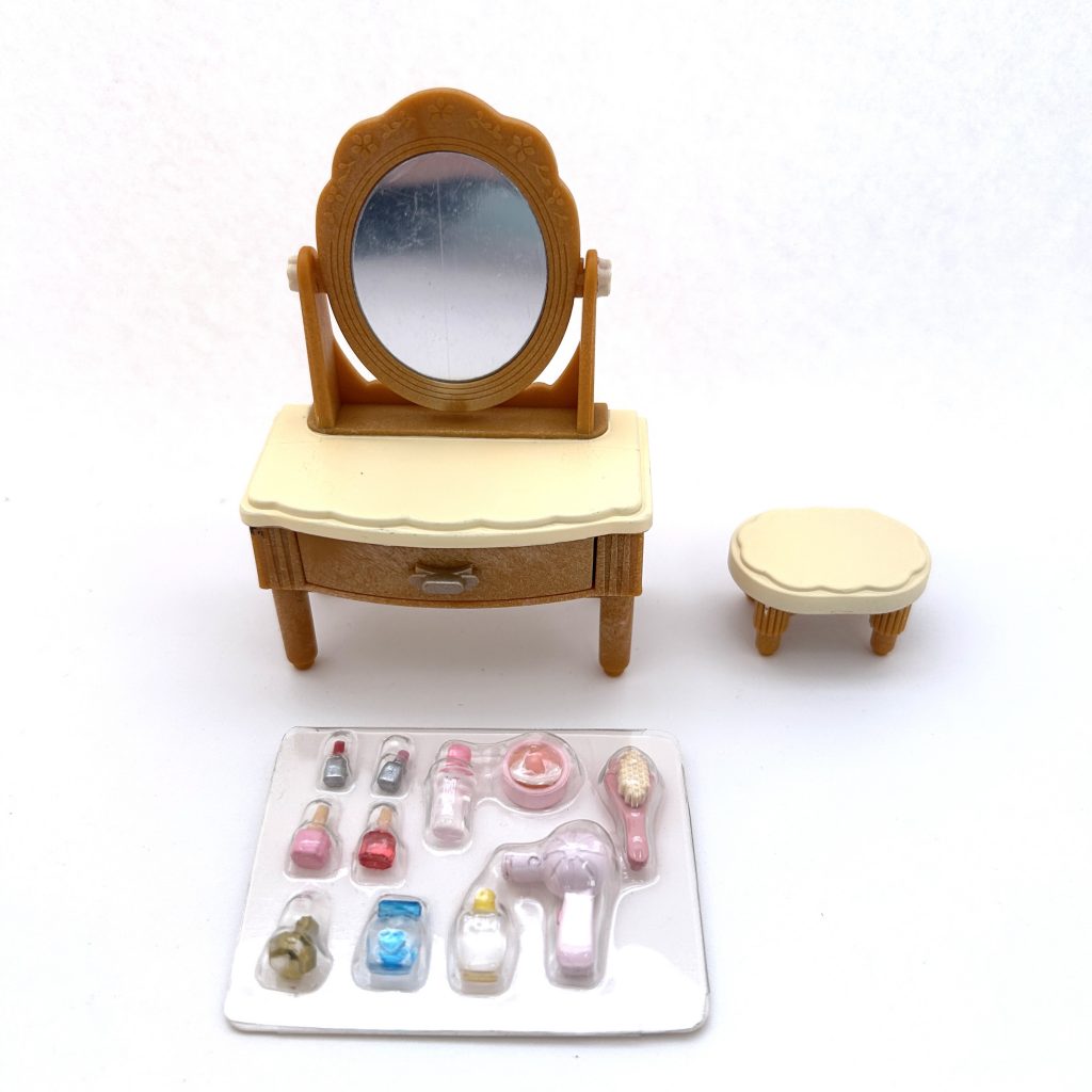 [Used] DRESSOR SET KA-312 Epoch Retired Rare Sylvanian Families