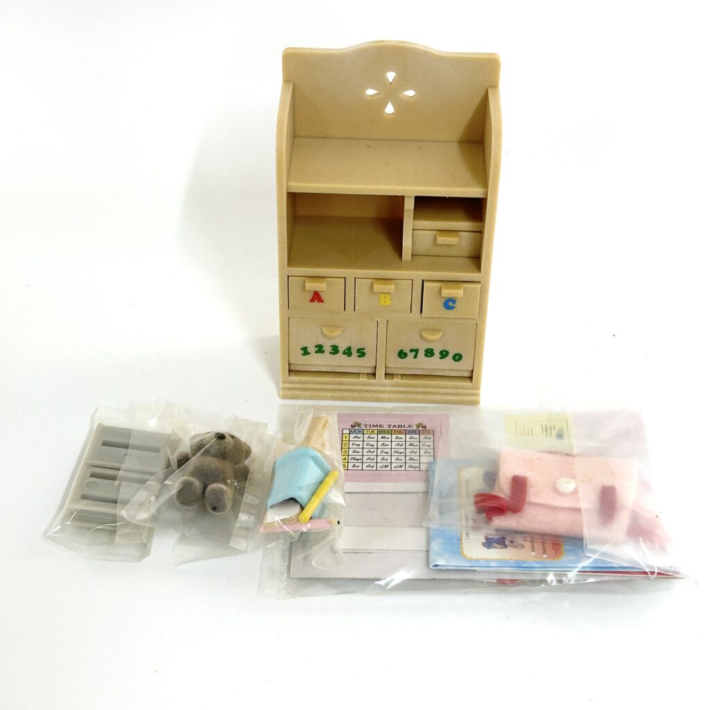[used] Vintage Rack For Child Room 1987 KA-63 Sylvanian Families Calico Critters