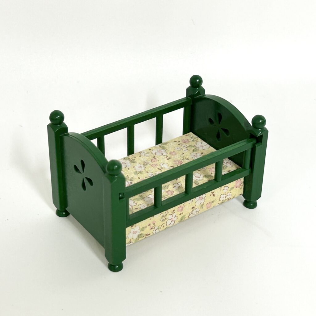 [used] Vintage Green Baby Bed 1985 KA-26 Sylvanian Families Calico Critters