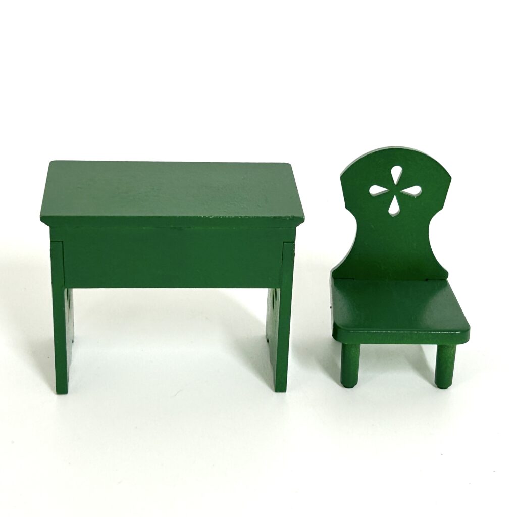 [used] Vintage Green Table Chair Set KA-20 Sylvanian Families Calico Critters