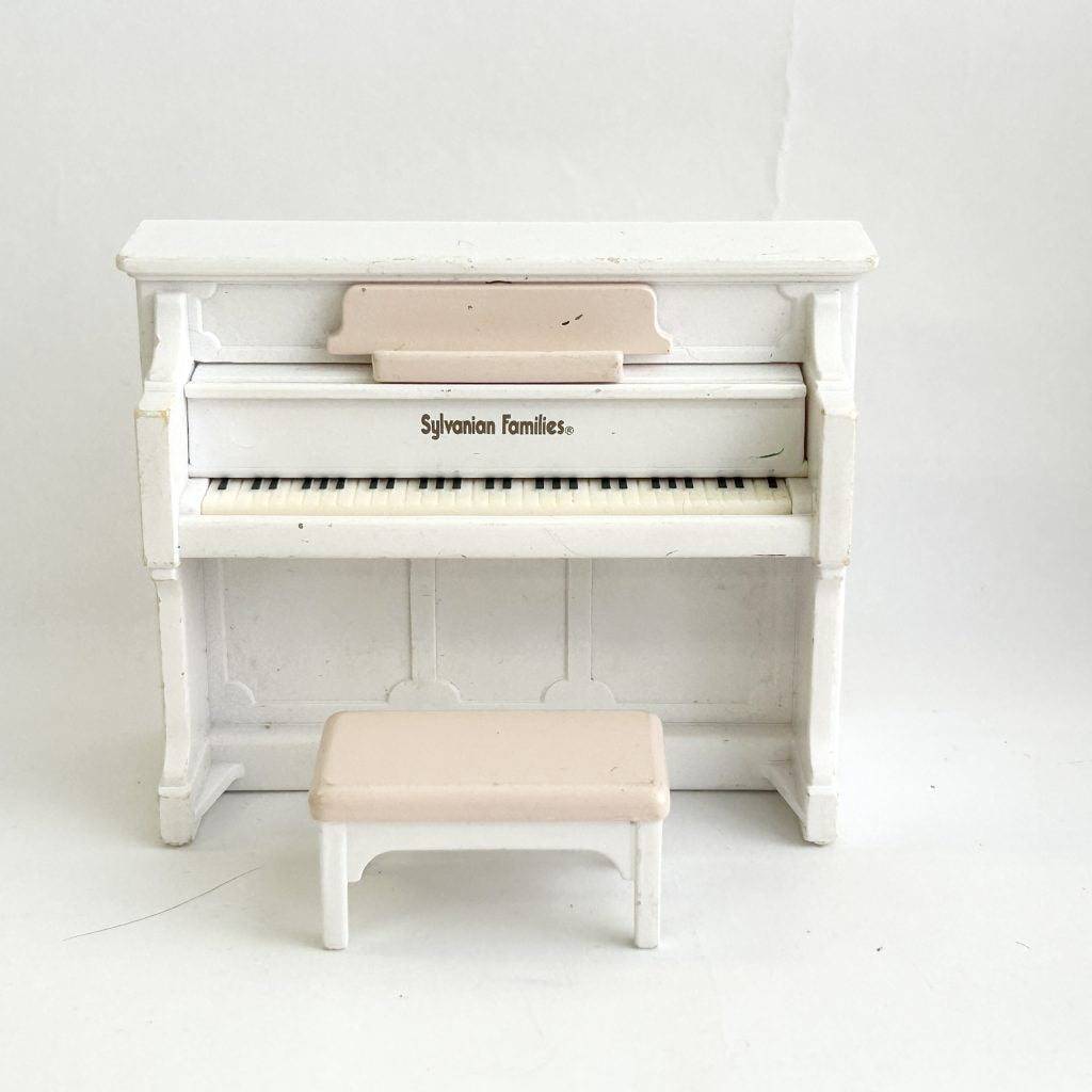 [d'occasion] Ensemble Piano Vertical Blanc Sylvanian Families Calico Critters