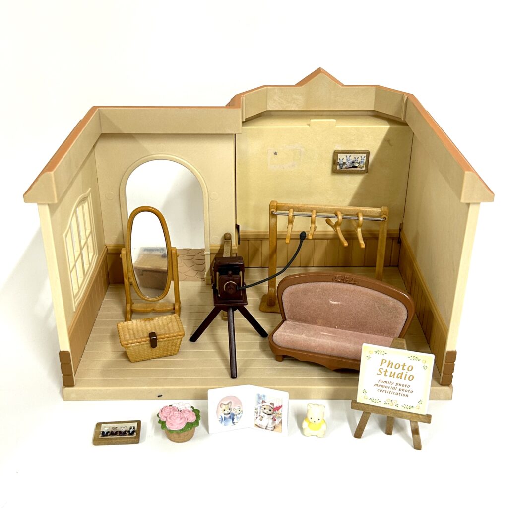 [used] Photo Studio 2004 FU-07 Sylvanian Families Calico Critters