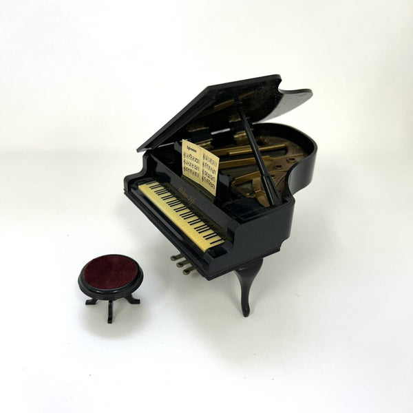 [Used] BLACK GRAND PIANO Sylvanian Families