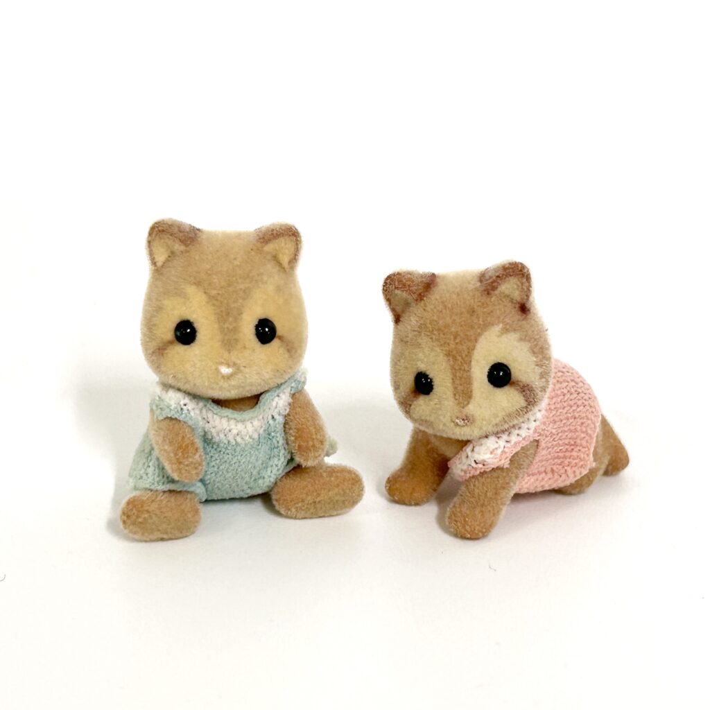 [used] Raccoon Dog Twins Sylvanian Families Calico Critters