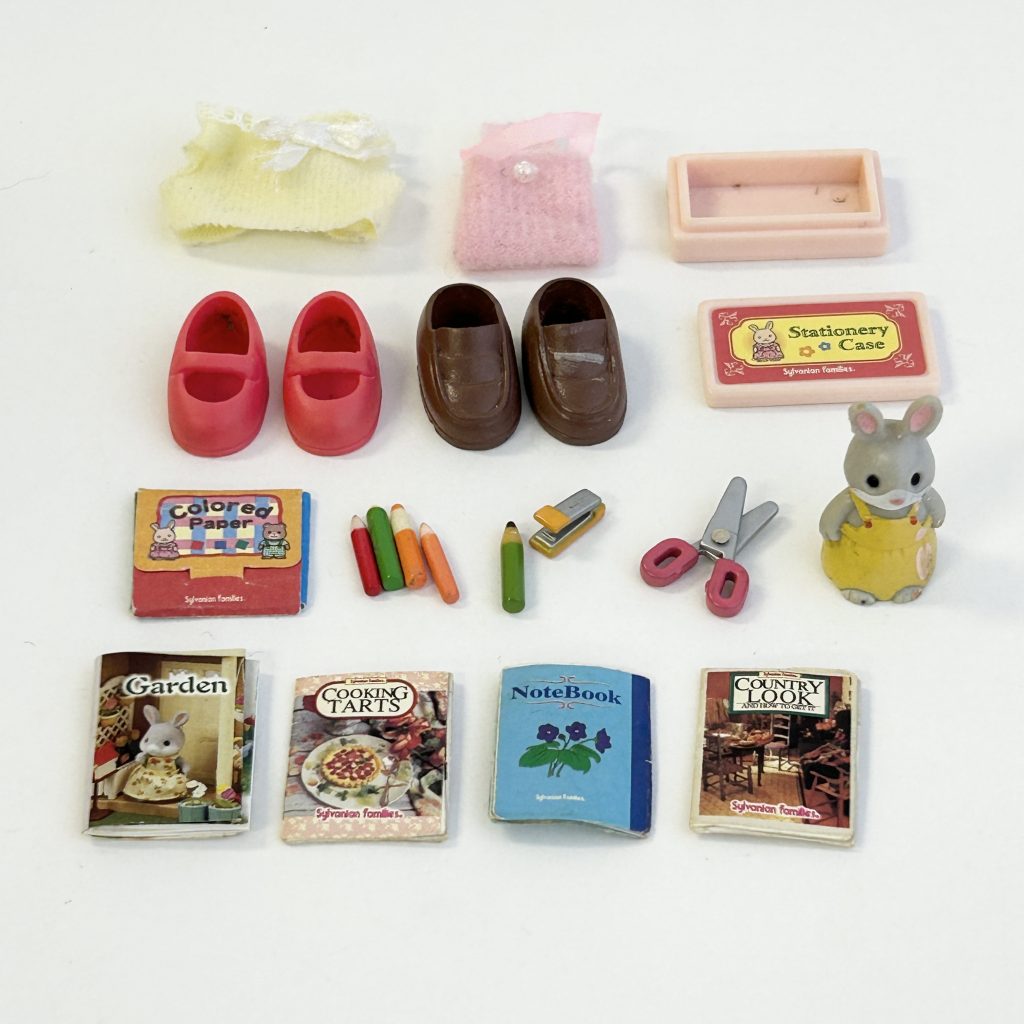 [used] Shoes Magazines Set Sylvanian Families Calico Critters