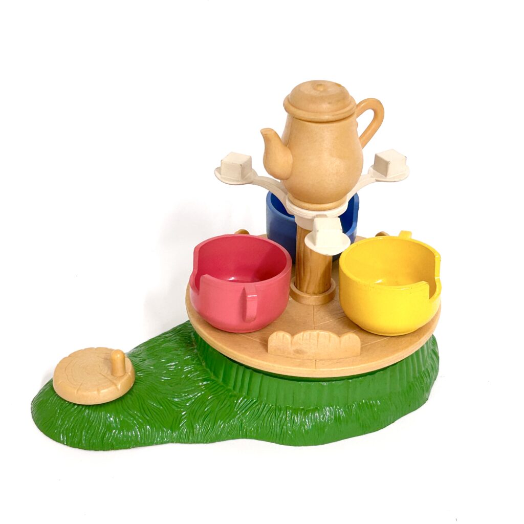 [used] Vintage Amusement Coffee Cup 1994 KO-25 Sylvanian Families Calico Critters