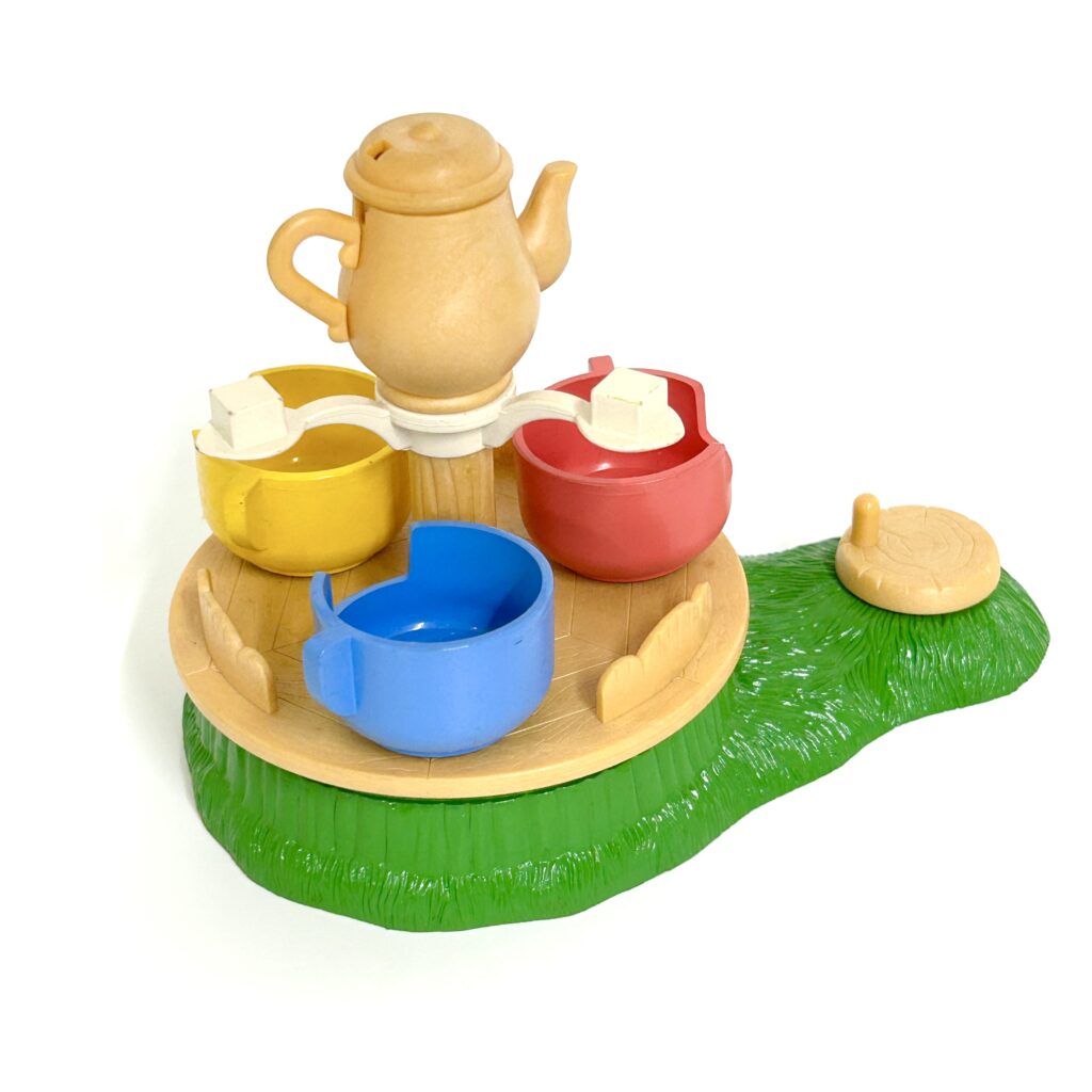 [used] Vintage Amusement Coffee Cup 1994 KO-25 Sylvanian Families Calico Critters