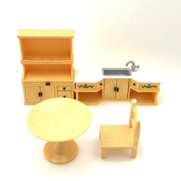 [Used] KITCHEN FURNITURE SET Calico Criters Epoch Japan Sylvanian Families