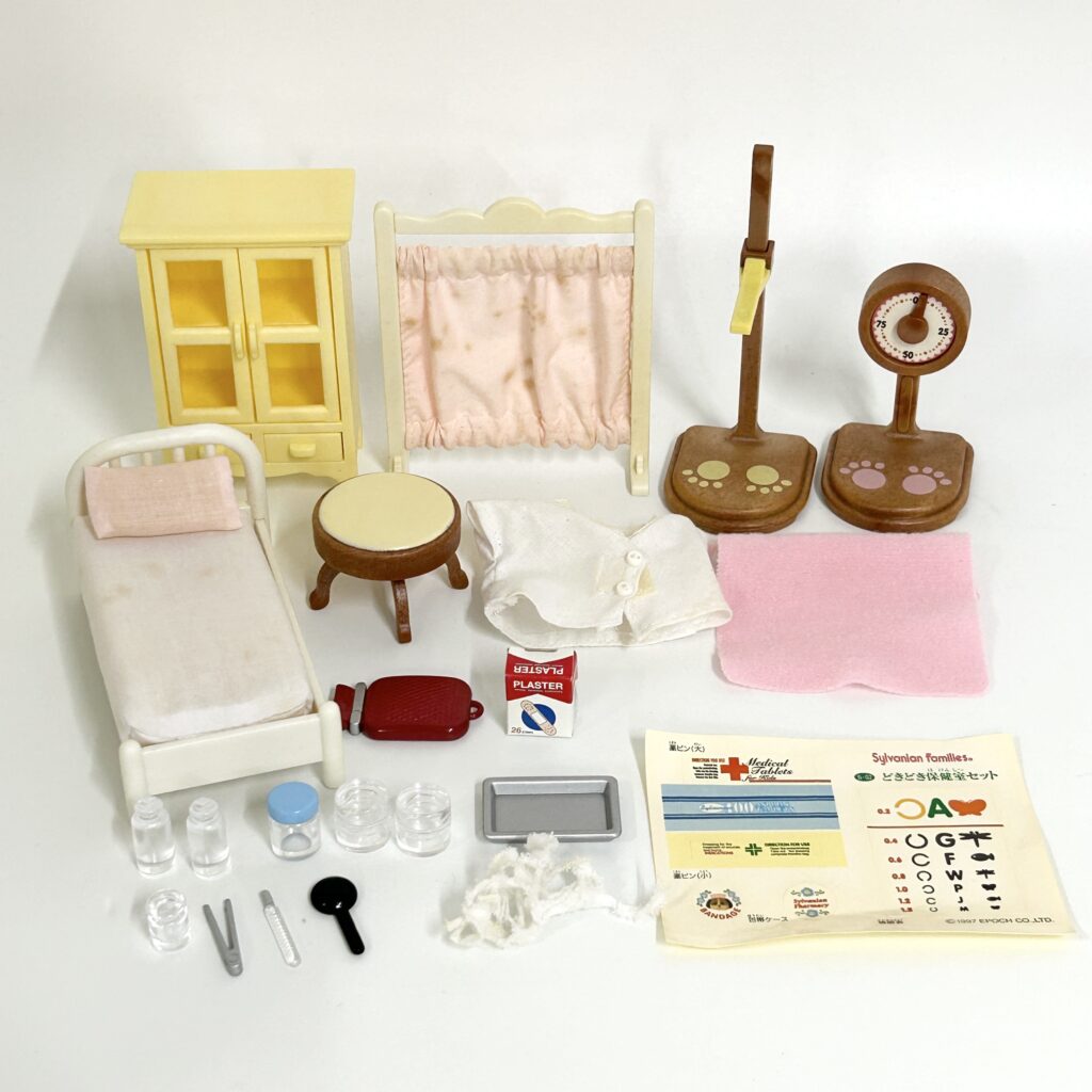 [used] Vintage Nurse's Office Set 1997 S-02 Sylvanian Families Calico Critters