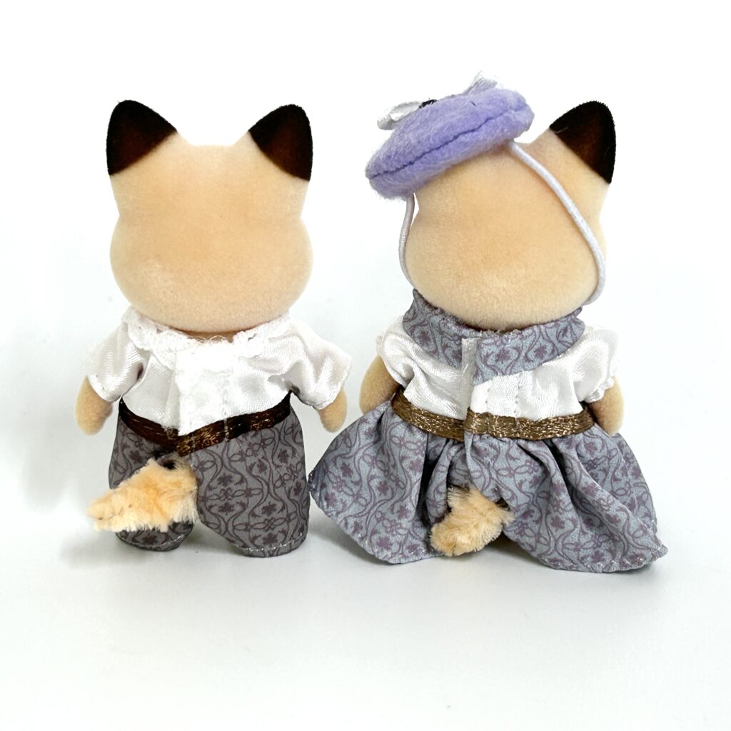 [used] Fox Siblings Sylvanian Families Calico Critters