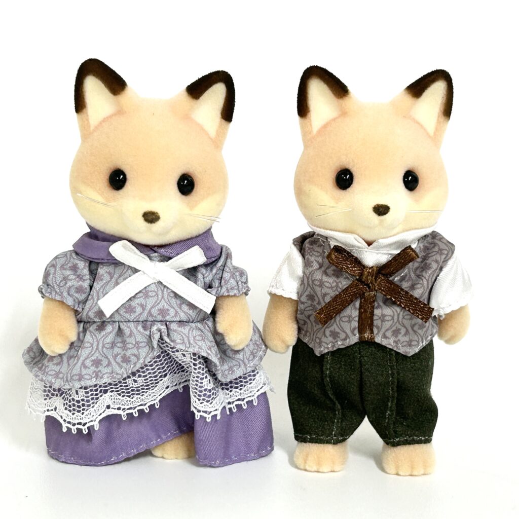[used] Fox Parents Sylvanian Families Calico Critters