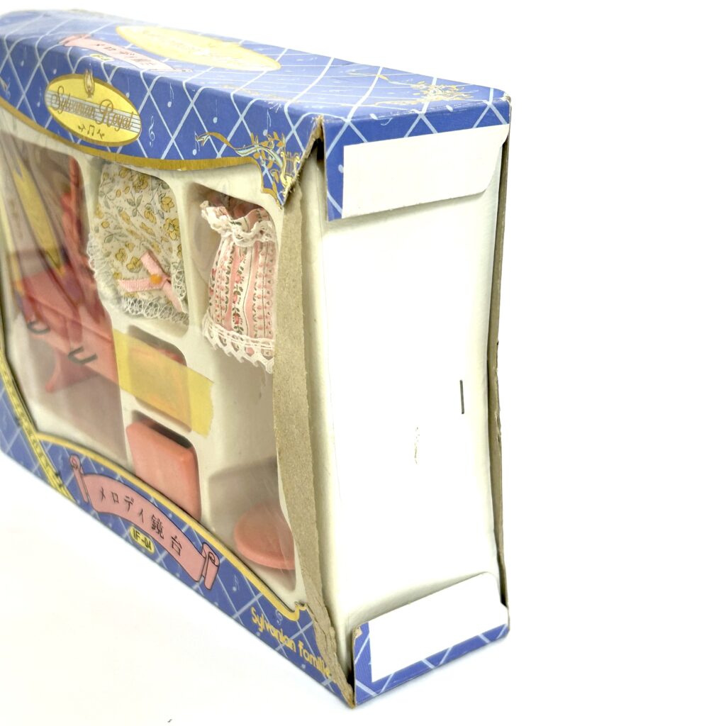 [used] Melody Dresser IF-04 Sylvanian Families Calico Critters