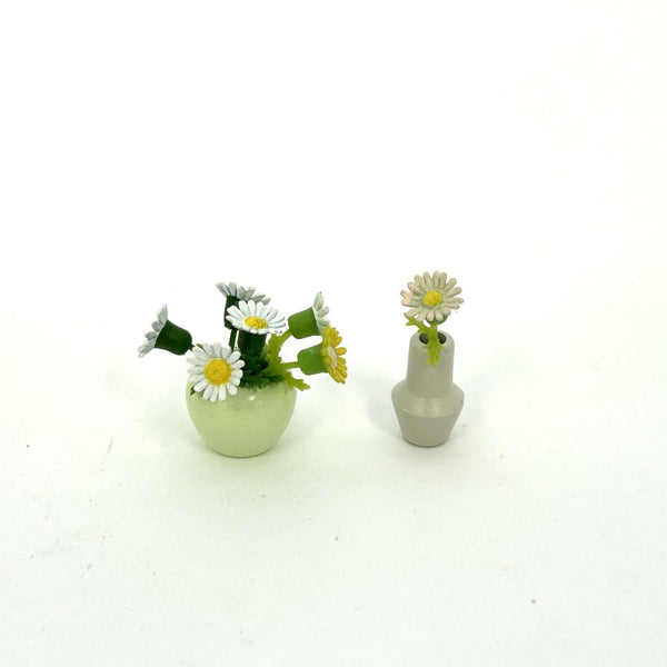 [Used] VASE AND FLOWER SET Does not apply